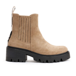 Bež gležnarji z višjim rebrastim podplatom