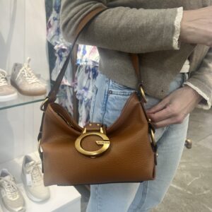 Guess manjša rjava torba